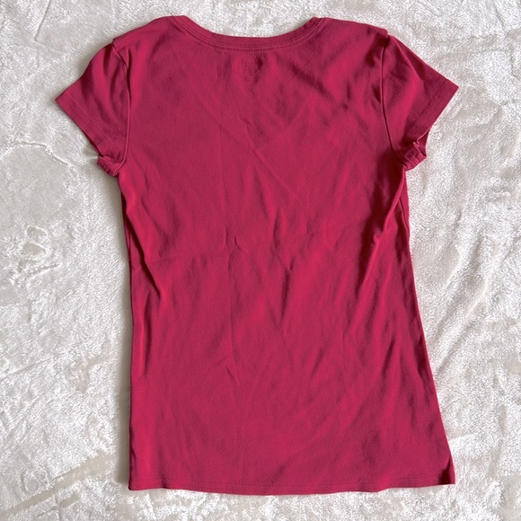Kirkland Signature Fuschia Pink Pima Cotton T-shirt Size Small - Picture 3 of 3